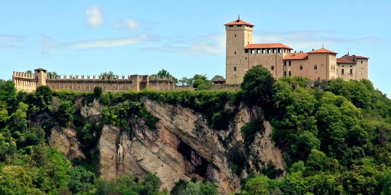 Rocca di Angera: een prachtig bewaarde middeleeuwse vesting
